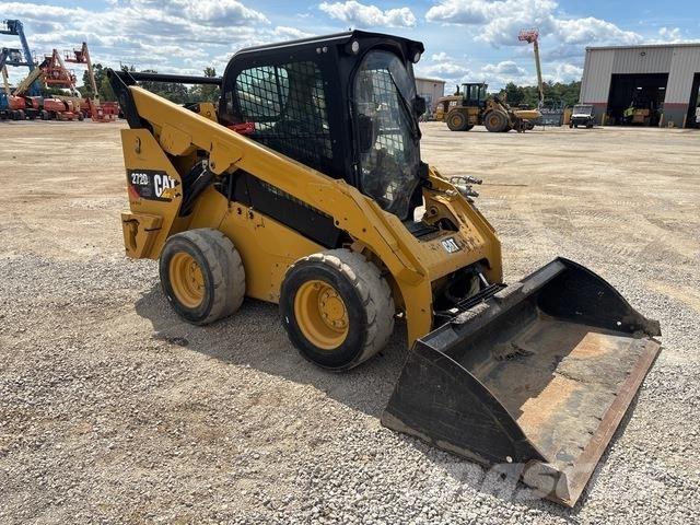 CAT 272D2 XHP Schrankladers