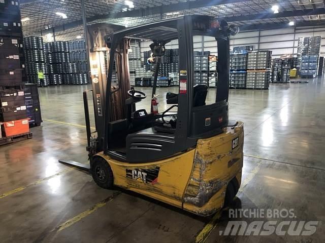 CAT 2ET3000 Elektrische heftrucks