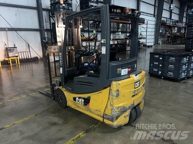 CAT 2ET3000 Elektrische heftrucks