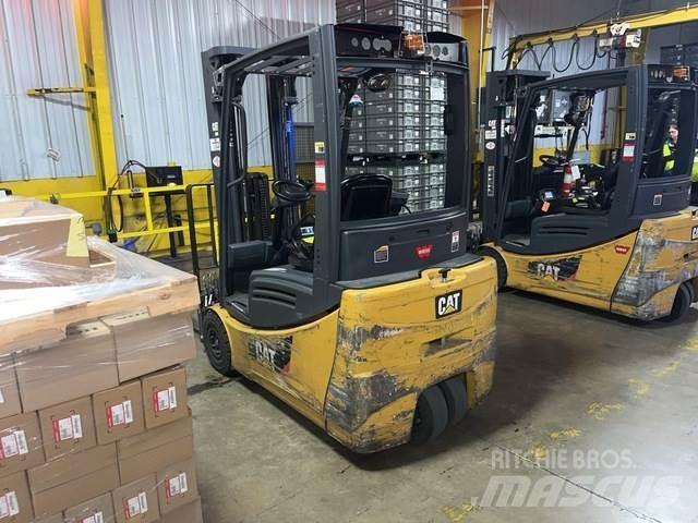 CAT 2ET3000 Elektrische heftrucks