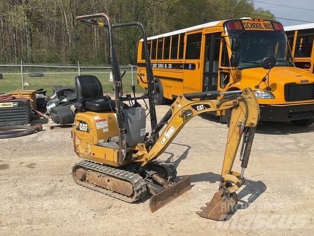 CAT 300.9D Rupsgraafmachines