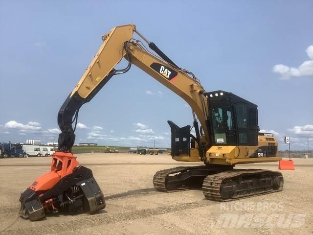 CAT 320DFM Houtklover