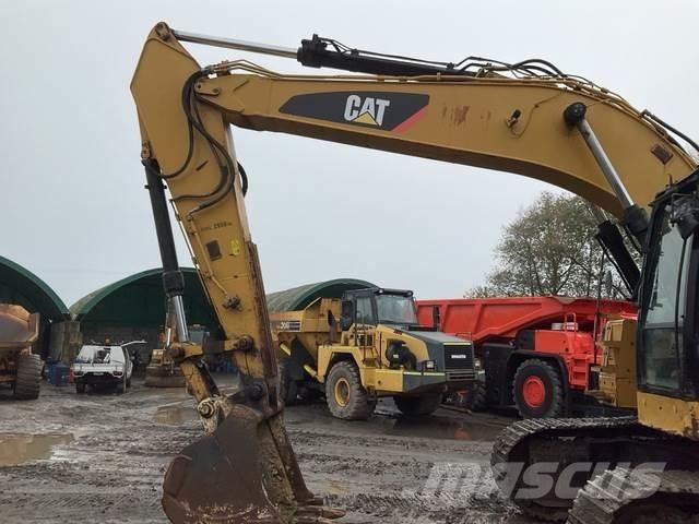 CAT 328D LCR Rupsgraafmachines