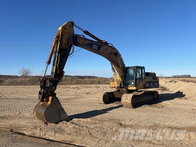 CAT 330D Rupsgraafmachines