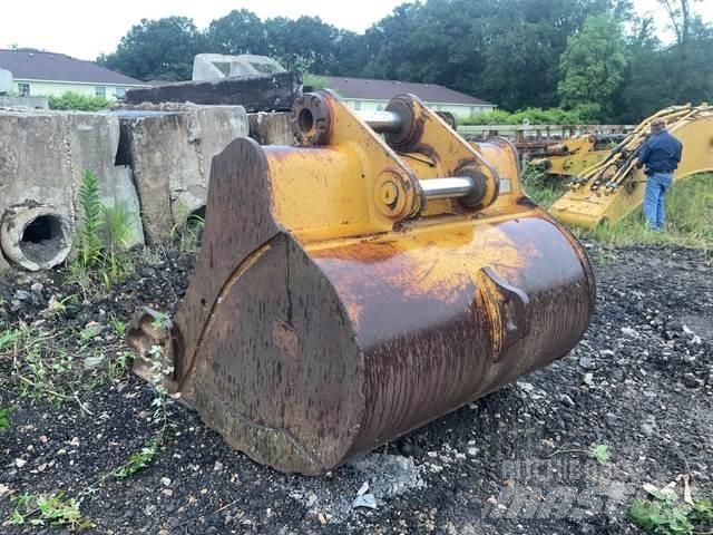 CAT 349 Bakken