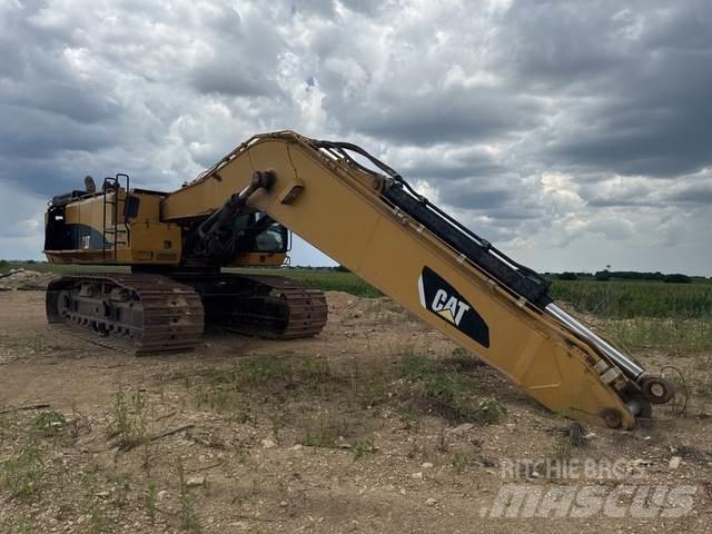 CAT 390D L Rupsgraafmachines
