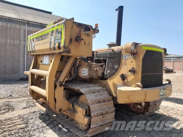 CAT 572F Pijpenleggers
