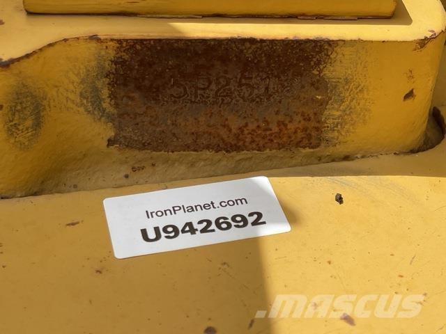 CAT 621B Frezen
