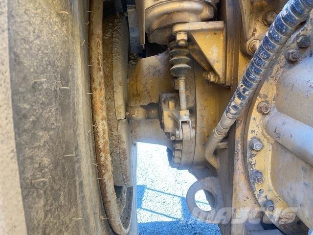 CAT 651 Water tankwagens