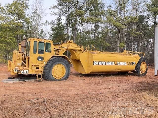 CAT 657 Water tankwagens