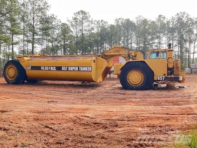 CAT 657 Water tankwagens