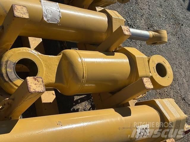 CAT 657E Transport - Anderen