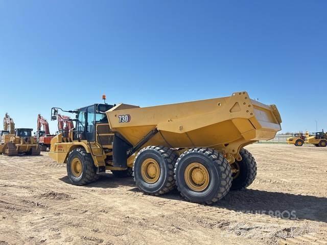 CAT 730 Knik dumptrucks