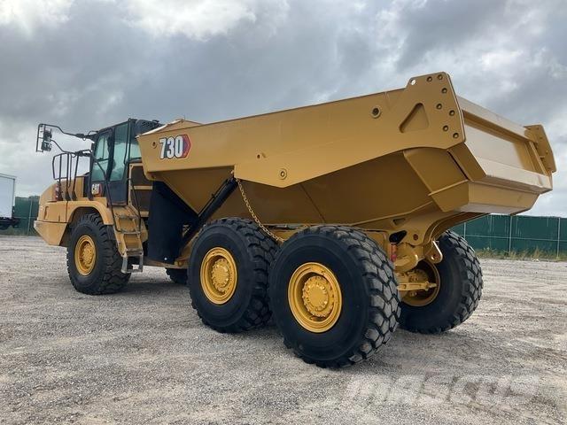 CAT 730 Knik dumptrucks