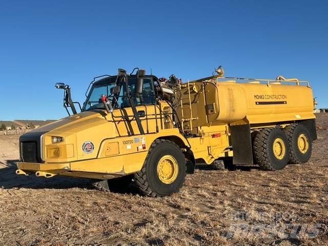 CAT 730C Water tankwagens