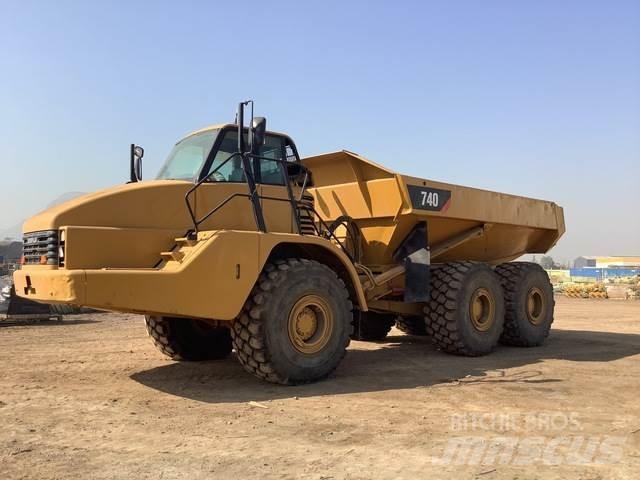 CAT 740 Knik dumptrucks