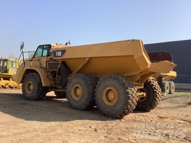 CAT 740 Knik dumptrucks