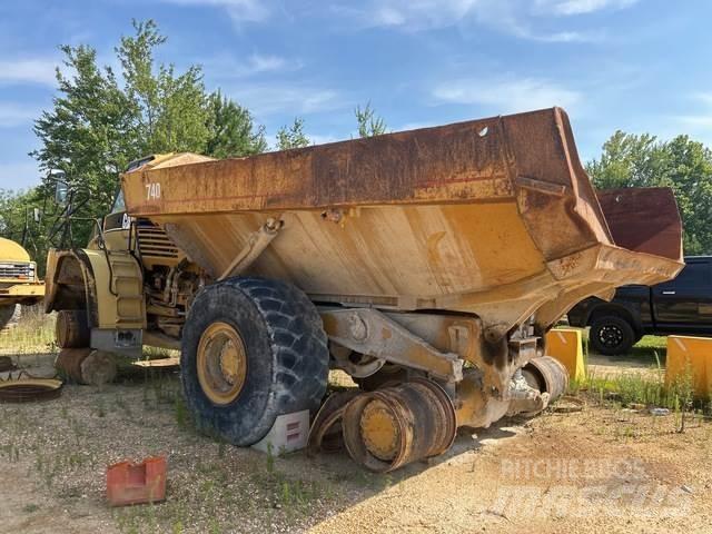 CAT 740 Knik dumptrucks