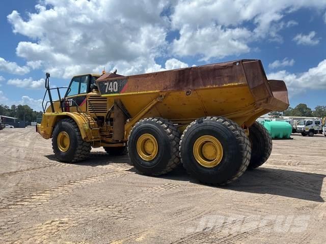 CAT 740 Knik dumptrucks