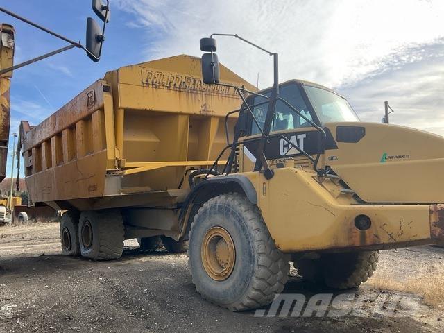 CAT 740 Knik dumptrucks
