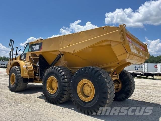 CAT 740B Knik dumptrucks