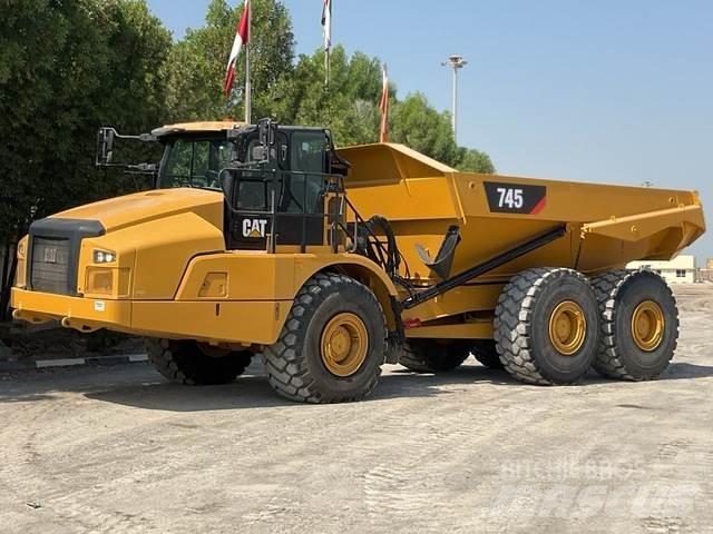 CAT 745 Knik dumptrucks