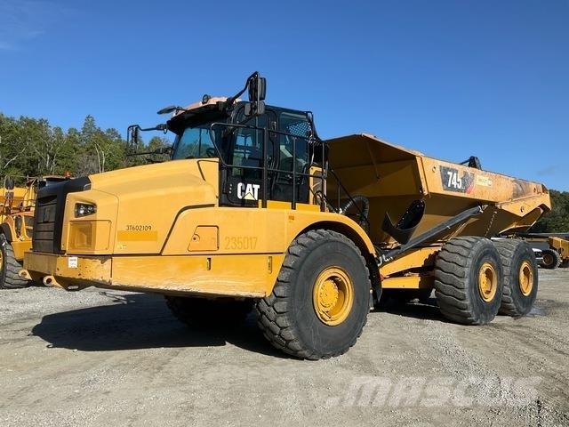 CAT 745 Knik dumptrucks