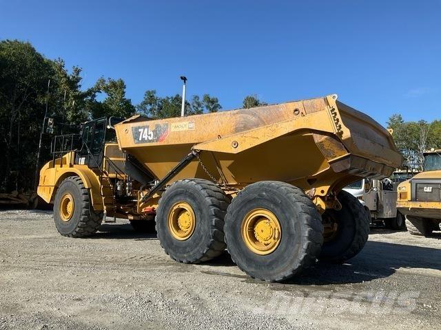CAT 745 Knik dumptrucks