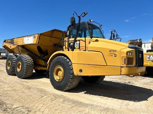 CAT 745C Knik dumptrucks