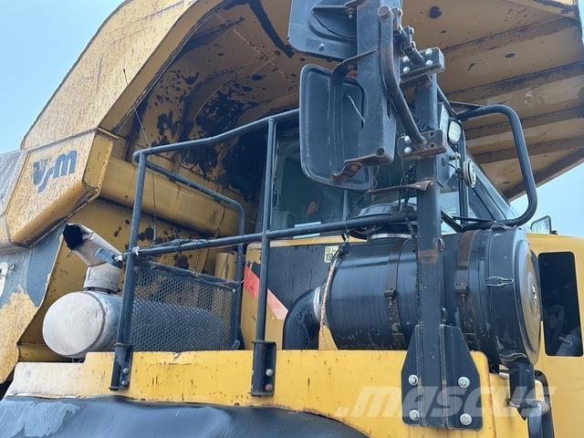 CAT 770 Knik dumptrucks