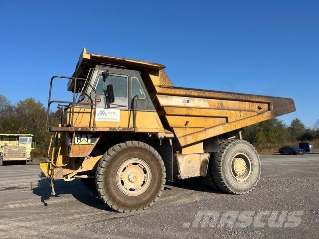 CAT 771D Knik dumptrucks