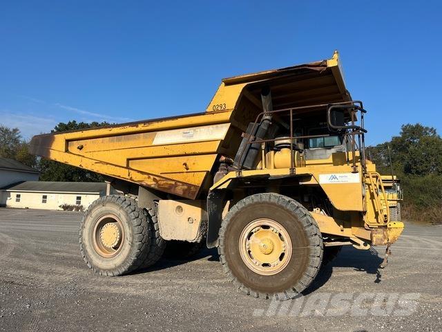 CAT 771D Knik dumptrucks