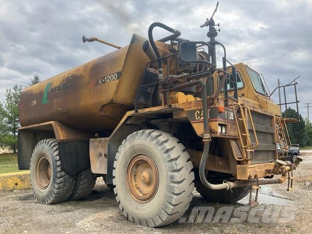CAT 773B Water tankwagens