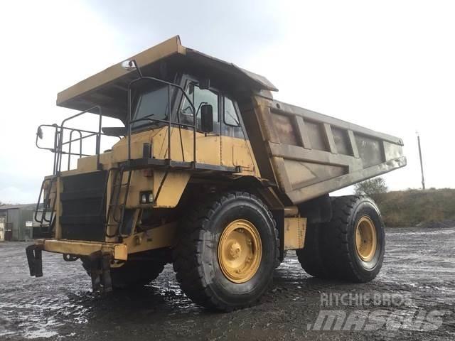 CAT 775B Knik dumptrucks