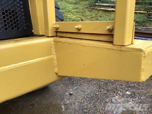 CAT 775D Knik dumptrucks