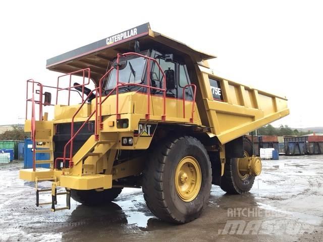 CAT 775E Knik dumptrucks