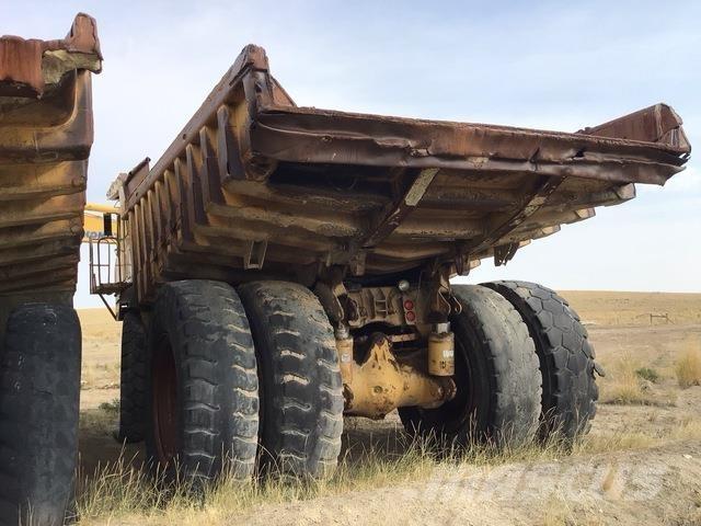 CAT 777 Knik dumptrucks