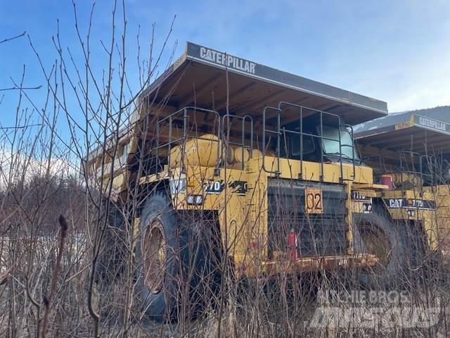 CAT 777D Knik dumptrucks