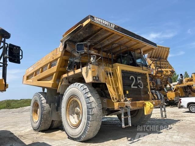 CAT 777D Knik dumptrucks