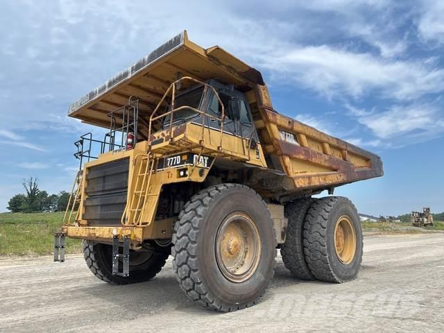 CAT 777D Knik dumptrucks