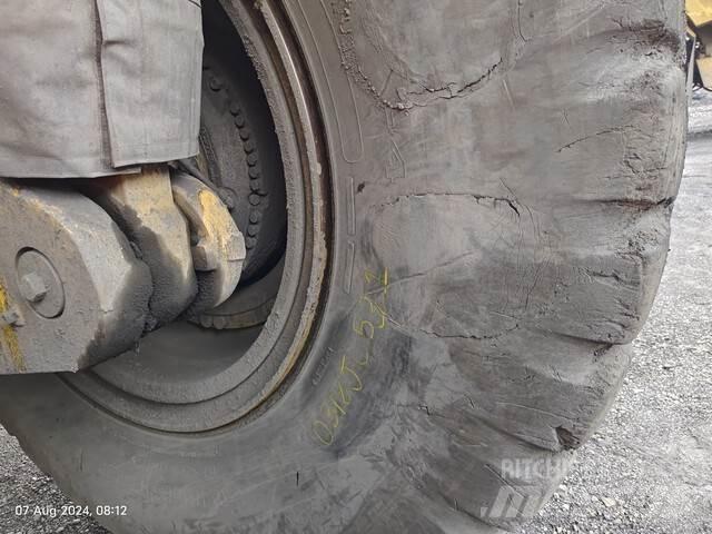 CAT 777E Knik dumptrucks