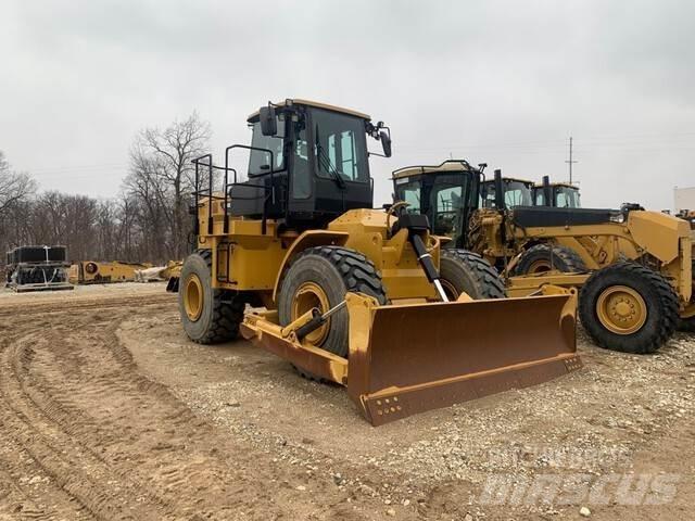 CAT 814K Wieldozers