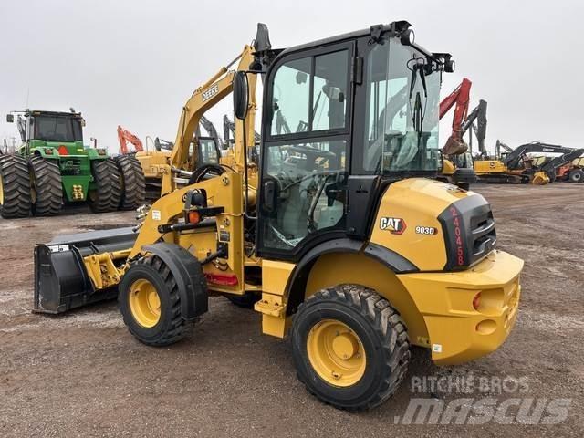 CAT 903D Wielladers