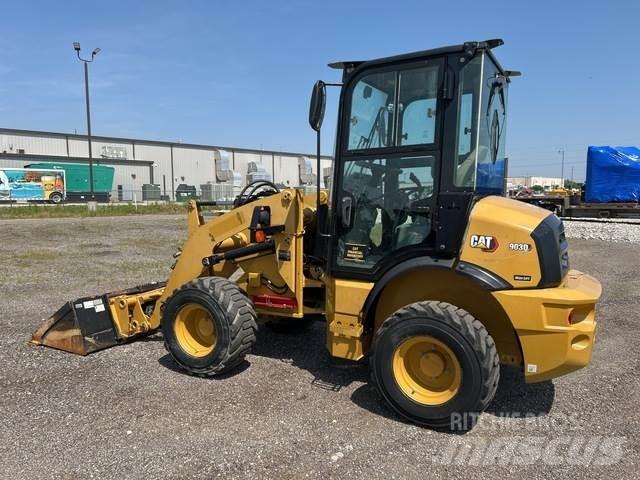 CAT 903D Wielladers