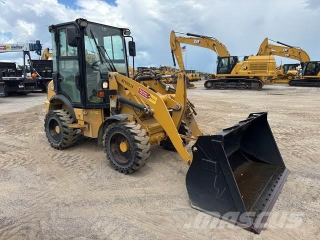 CAT 903D Wielladers