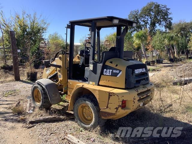 CAT 904B Wielladers