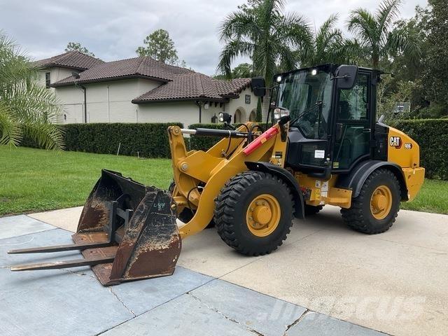 CAT 906 Wielladers