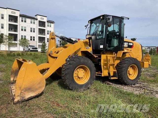 CAT 910M Wielladers
