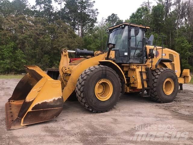 CAT 966 Wielladers