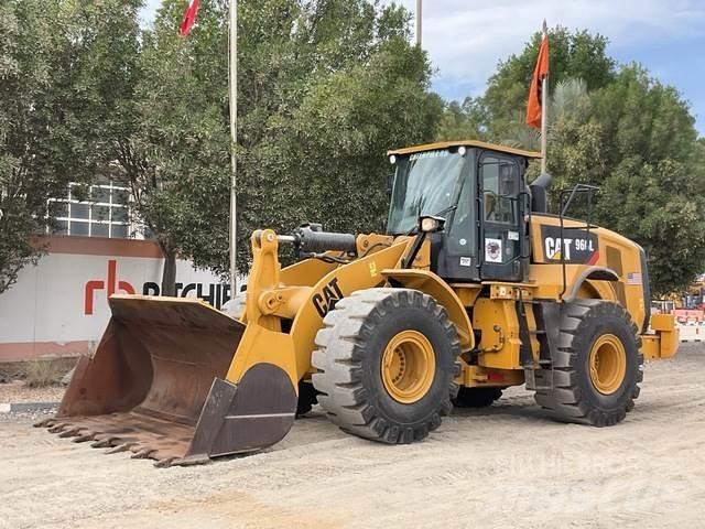 CAT 966L Wielladers